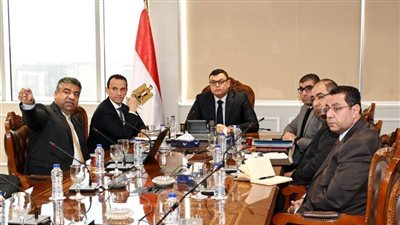 وزيرالإسكان يطالب بتطوير الأداء وتعظيم الاستفادة من أصول هيئة المجتمعات العمرانية الجديدة