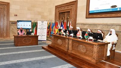 12 متسابقا يتنافسون في الفرع الأول للمسابقة العالمية للقرآن الكريم