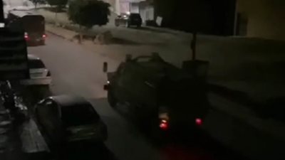  قوات الاحتلال تقتحم مدينة دورا وتغلق غالبية مداخل الخليل