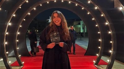 جنا الأشقر أفضل ممثلة في مهرجان الجامعة الأمريكية السينمائي