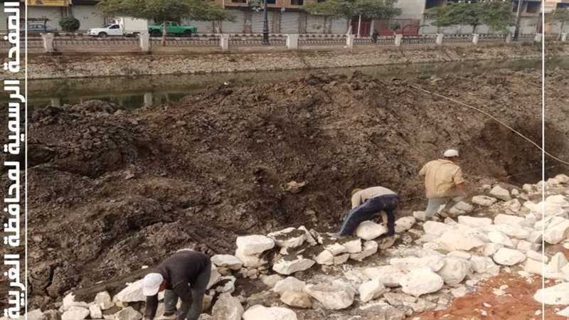 جانب من أعمال إنشاء