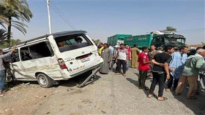 ليلة مفعمة بالألم والأسى.. تفاصيل حادث ميكروباص أسيوط