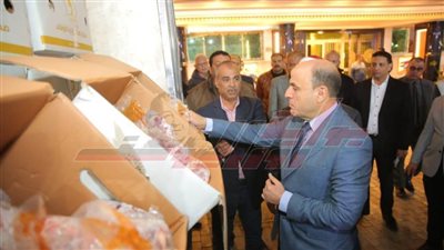 توزيع 2 طن لحوم صكوك أضاحي للأسر الأولى بالرعاية بمراكز كفر الشيخ