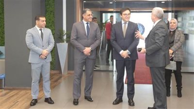 وزير الثقافة يلتقي أعضاء دورة التمثيل الدبلوماسي العسكري لمناقشة تعزيز دورهم في تمثيل مصر بالخارج