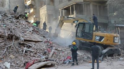 عاجل| تفاصيل انهيار عقار العباسية ..أسماء القتلى والجرحى