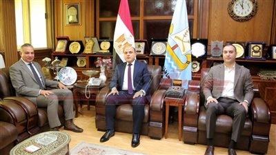محافظ كفر الشيخ يستقبل رئيس مجلس إدارة صندوق التنمية الحضرية