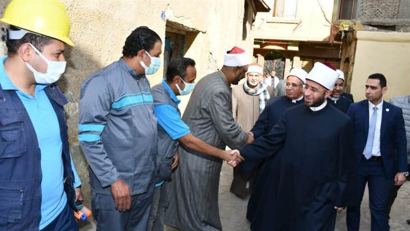 وزير الاوقاف خلال