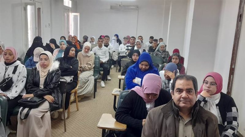 ندوة تثقيفية حول