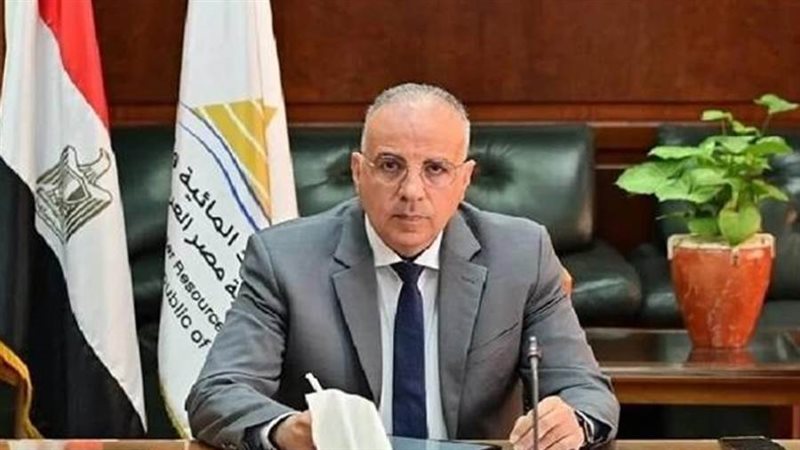 وزير الموارد المائية