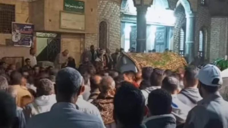 جانب من الجنازة