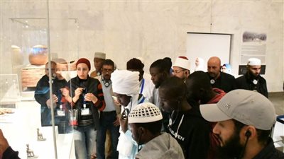 المشاركون في المسابقة العالمية للقرآن يزورون متحف الحضارة