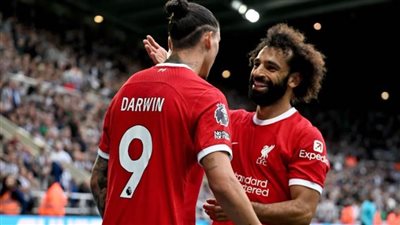 نجم الريدز يرد علي الانتقادات ويقول: شكرًا جمهور ليفربول!