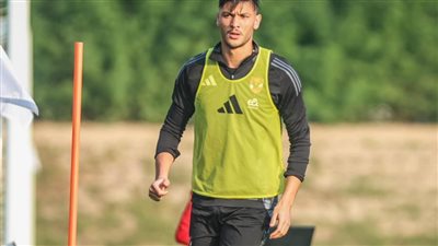 أشرف داري: نسعى للفوز بكأس التحدي والاحتفال مع جماهير الأهلي