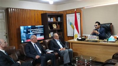 وكيل الصحة بسوهاج يلتقي النواب لتلبية مطالب المواطنين ومناقشة الملف بالمحافظة