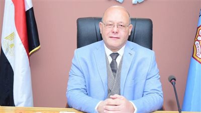 أكثر من 8 ملايين جنيه.. رئيس جامعة سوهاج يعلن مكافآت النشر العلمي