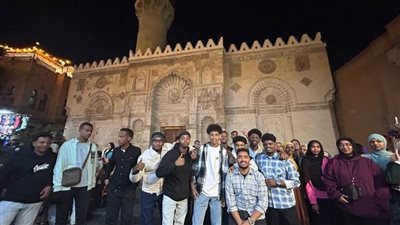جامعة المنيا تنظم رحلة للطلاب الوافدين لزيارة معالم القاهرة التاريخية