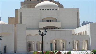 الفنانون والعاملون بالأوبرا ينعون زوج الدكتورة لمياء زايد   