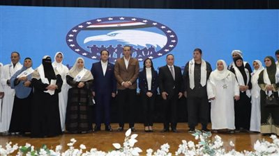 توزيع جهاز 100 عروسة ورحلة عمرة.. قيادات الأمانة المركزية لمستقبل وطن تستكمل زيارتها للبحيرة