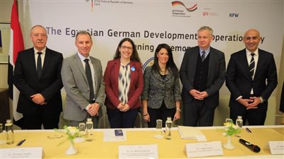 وزير التعليم يشارك في فعاليات 