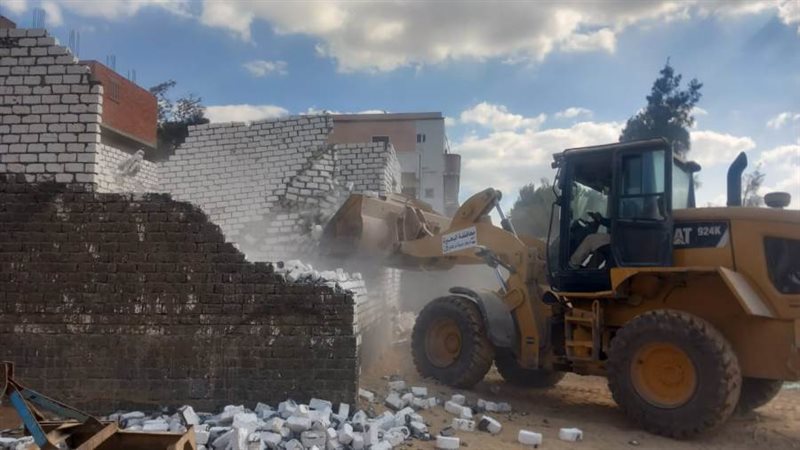 جانب من حملات إزالة