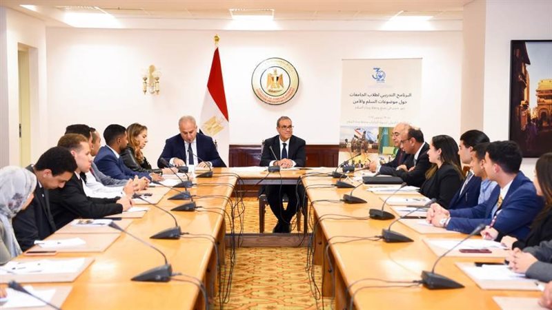 جانب من المناقشة