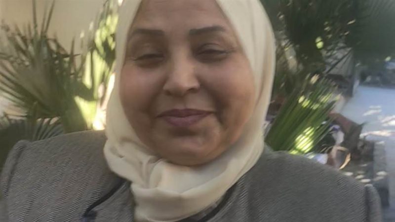 لبني ذكي مقررة المجلس