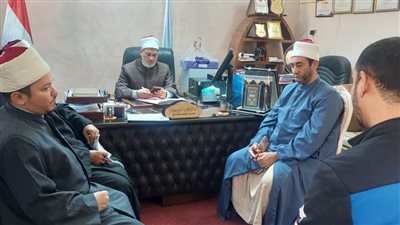 وكيل وزارة الأوقاف بالإسكندرية على رأس لجنة الاختبارات الأولية للراغبين في استخراج تصريح خطابة على بند التحسين