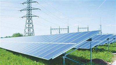 تباطؤ وتيرة نمو منشآت الطاقة الشمسية في أوروبا وسط مخاوف من ضعف الطاقة النظيفة