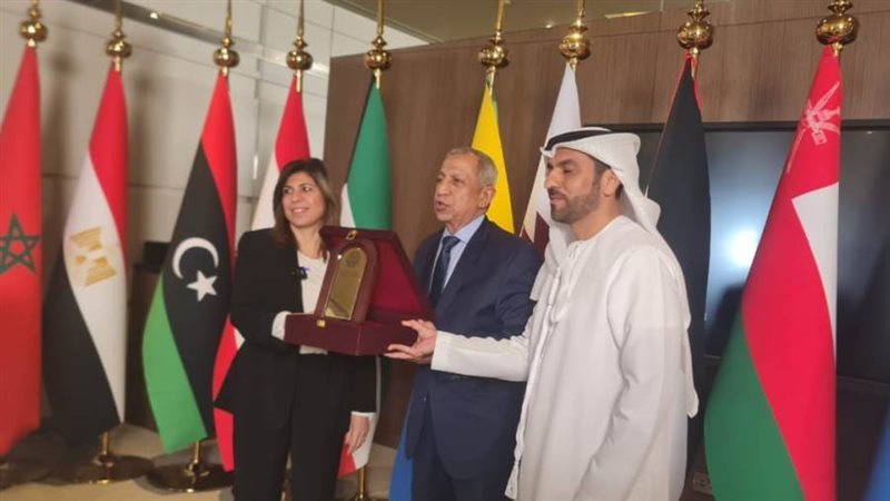 تكريم الدكتور اسماعيل