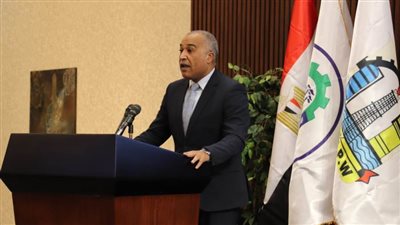 عباس صابر : نقابة البترول حريصة علي نشر ثقافة الدمج وتكافؤ الفرص