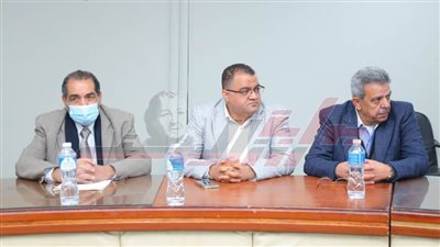 النقابات المهنية تواصل العمل لتحقيق أحسن خدمة صحية بأقل تكلفة