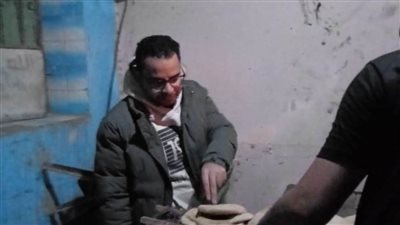 تحرير 30 محضرًا متنوعًا خلال حملة تموينية على المخابز بمركز البداري بأسيوط