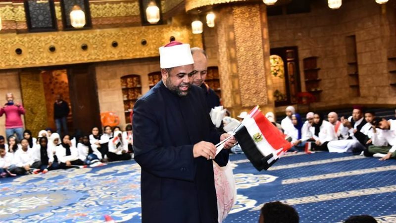 الاطفال في زيارة