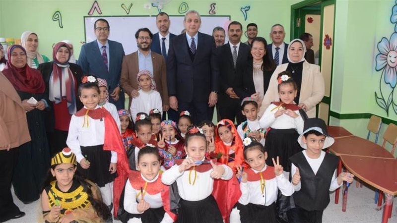 محافظ الغربية خلال