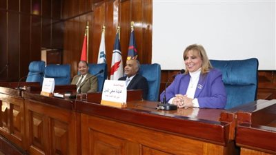 صابر يشهد ختام برنامج البرمجة اللغوية والعصبية للعاملين بشركات البترول