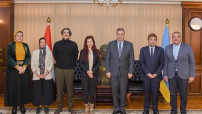 محافظ الإسكندية يستقبل قنصل عام فرنسا والوفد المصاحب لها لمناقشة خطوات تنفيذ مشروع الدراجات الكهربائية 