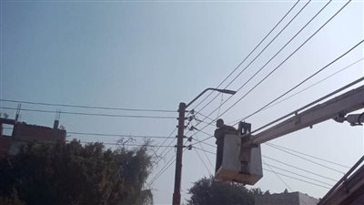 صيانة شاملة لإصلاح أعطال الكهرباء بإهناسيا وحملات تموينية على المخابز بببا