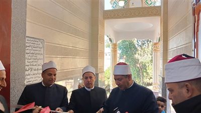 بالصور.. وكيل وزارة الأوقاف يفتتح مسجد الإخلاص في قطور بالغربية