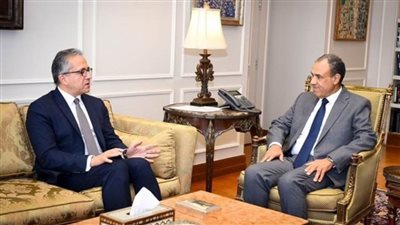 وزير الخارجية يلتقي المرشح المصري لمنصب مدير عام منظمة اليونسكو لمتابعة حملة الترشيح