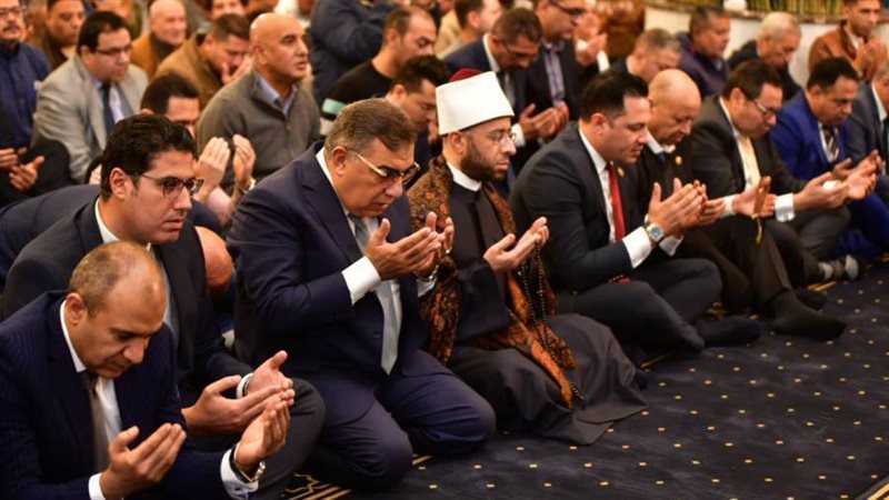 أداء صلاة الجمعة