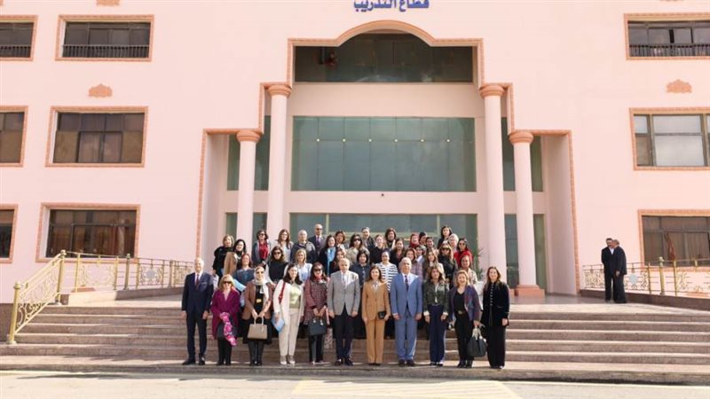 صورة الزائرين