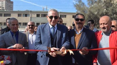 محافظ الغربية يفتتح أسواق اليوم الواحد بالمحلة الكبرى ويؤكد 