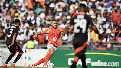 15 دقيقة من السيطرة الأهلاوية والبسالة الجزائرية