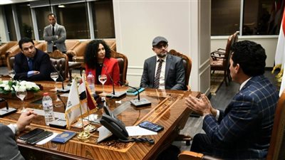 وزير الشباب يجتمع بممثلي AG Holding Group بخصوص التحاليل الطبية الخاصة بجينات الرياضيين