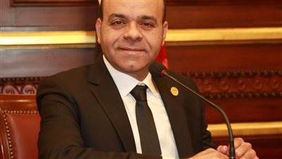 سياحة الشيوخ: توجيهات الرئيس في تطوير منظومة الطيران سيسهم في تحقيق الأهداف الاقتصادية