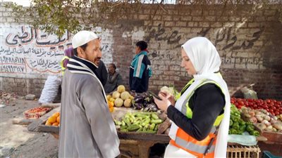 مياه سوهاج تجري استطلاع رأي للمواطنين بمركز البلينا لتقييم جودة خدمات مياه الشرب والصرف الصحي  