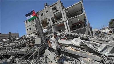واشنطن بوست: إسرائيل تهدم شمال غزة وتجبر عشرات الآلاف من الفلسطينيين على الفرار من منازلهم
