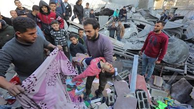 استشهاد عدد من الفلسطينيين وإصابة آخرين في قصف إسرائيلي على شمال غزة