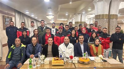 رئيس اتحاد الدراجات يجتمع بالمنتخب قبل انطلاق البطولة العربية للمضمار 