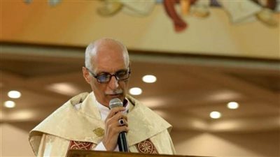 رئيس أساقفة الكنيسة الأسقفية يترأس قداس عيد الميلاد بكاتدرائية جميع القديسين بالزمالك